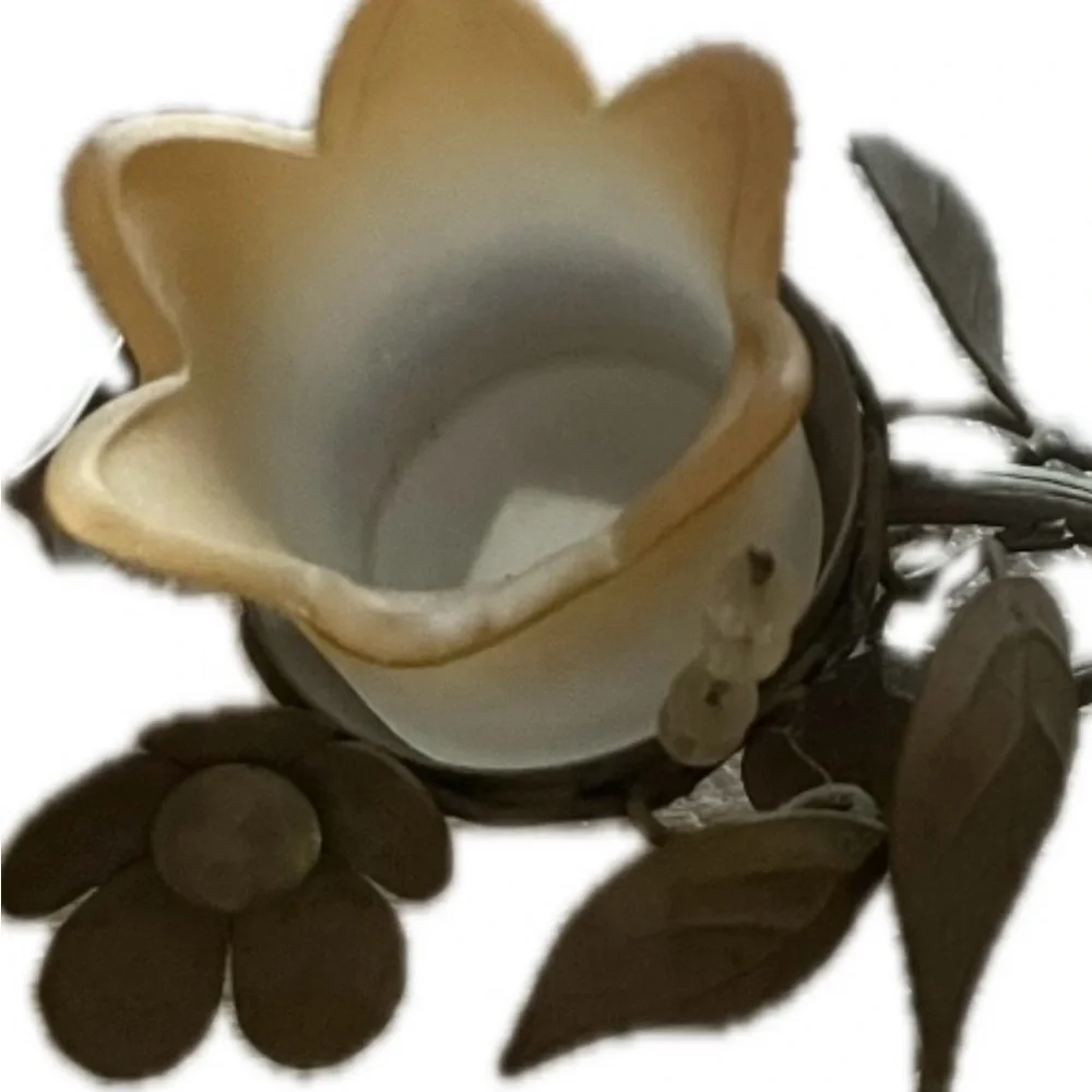 PartyLite Floral Candle Holder with Cream and Brown Accents - Picture 5 of 15